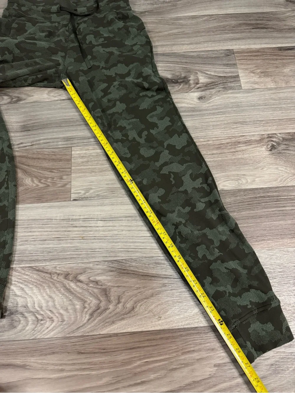 Lululemon Ready to Rulu Joggers in in Heritage 365 Camo Medium Olive Size 4